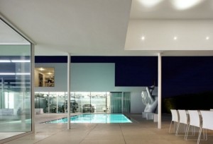 The Contemporary Villa VH by Beel Achtergael Architecten Night ambience Interior Design Blogs