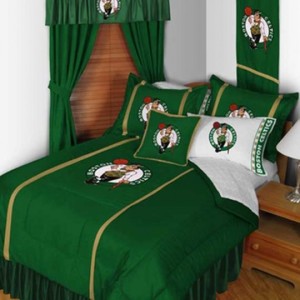 Boston Celtic Bedroom Design Ideas NBA Sport Bedroom Theme Design Ideas for Boys and Girl 540x540 Interior Design Blogs