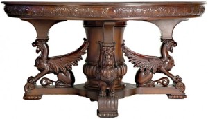 antiquediningtable 528x304 Interior Design Blogs