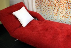 article new ehow images a06 2e 66 fainting couch styles 800x800