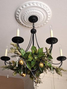 SMC santadreimane winter chandelier s3x4 lg1 Interior Design Blogs