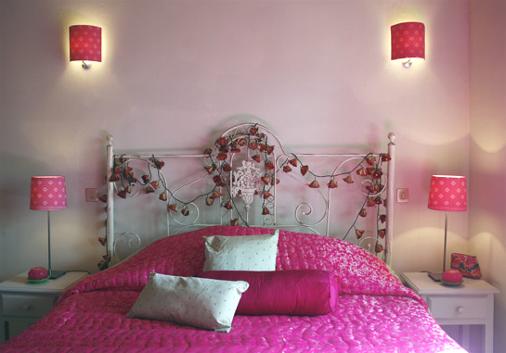 Valentines-day-bedroom-design