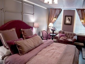 purple master bedroom furnishings 588x441 Interior Design Blogs