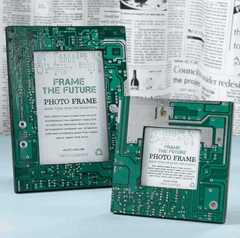 Recycled PC Decor: A Touch of Techno recycled decors Circuit Board Frames