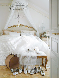 White Country Bedrooms (5)