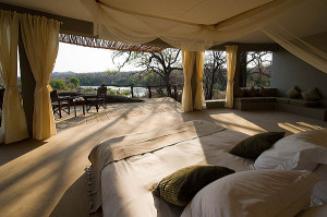 bedroom-decorating-ideas-with-safari-theme