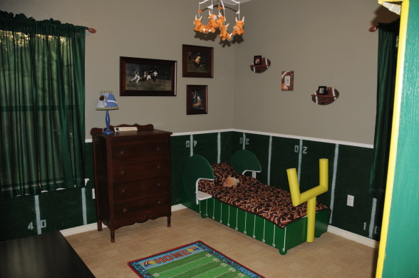 How to create football themed bedroom â€" Interior Designing Ideas