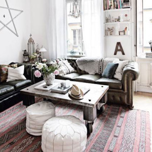 Decorating-Coffee-Table-Ideas-Photos