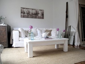 abeachcottagesittingroomsummer4-650x487