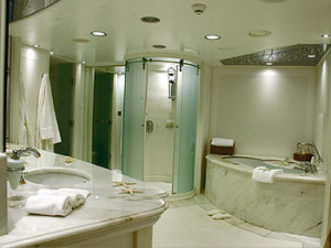 rm-elegant-yacht-bath
