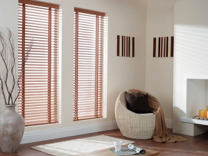 Window-Treatments-Design-Home-Interior-Light-Planning-Venetian-Blinds