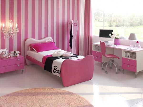 Cute-and-cozy-girls-bedroom-idea-in-pink