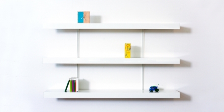 shelving-systems-white-with-white-440x220