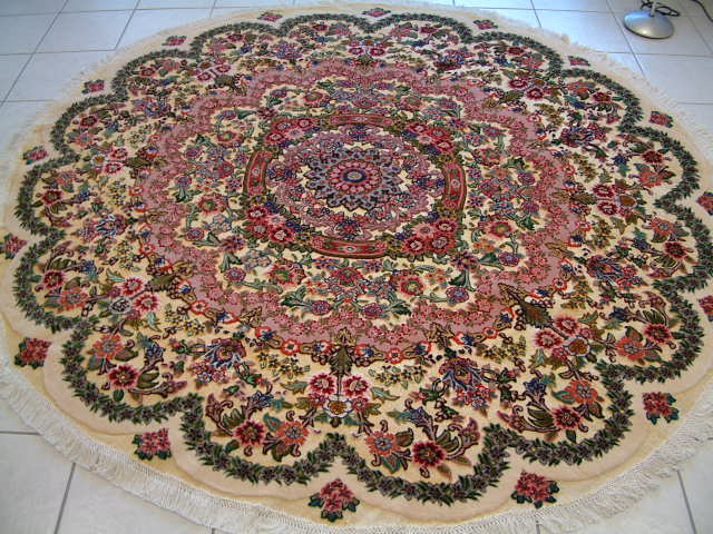 round metal tabriz persian rug1 Interior Design Blogs