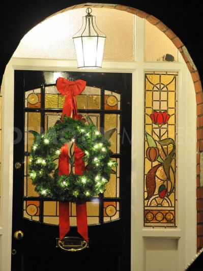 1323574104 christmas door decorations in ranelagh 962606 Interior Design Blogs