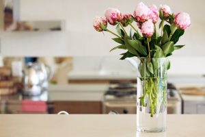 flowers vase kitchen 590jn100510 Interior Design Blogs